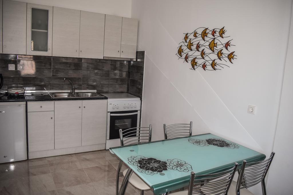 Mirsini Apartments アギオス・ゲオルギオス エクステリア 写真