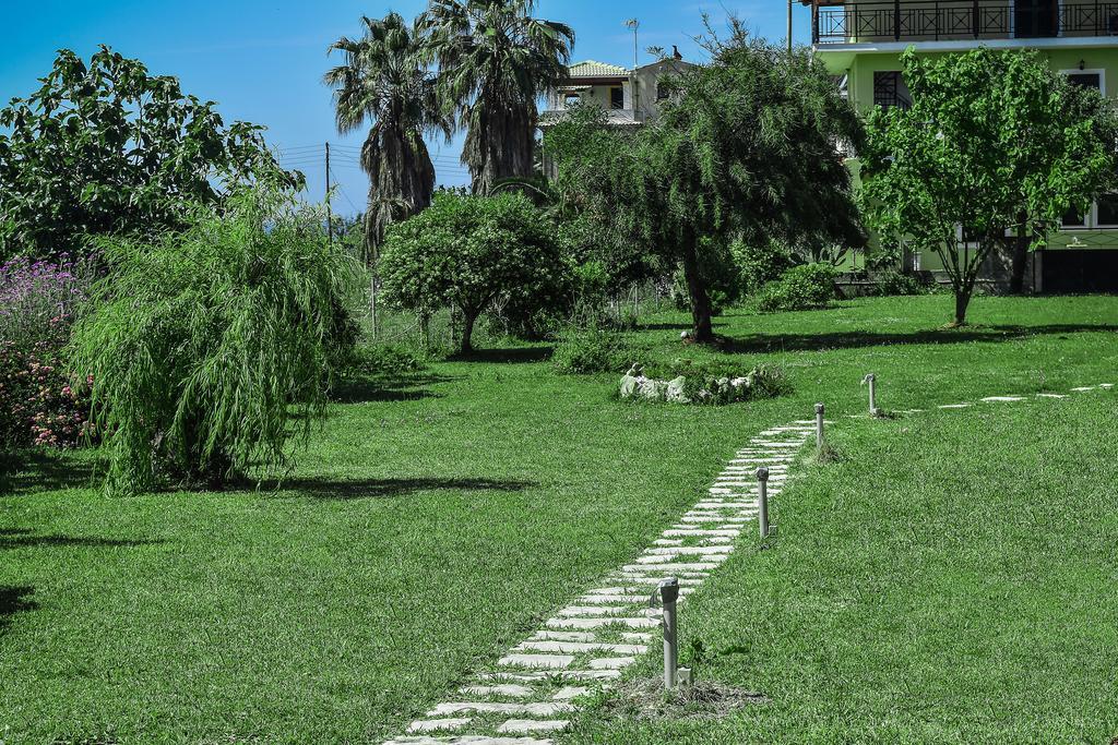Mirsini Apartments アギオス・ゲオルギオス エクステリア 写真